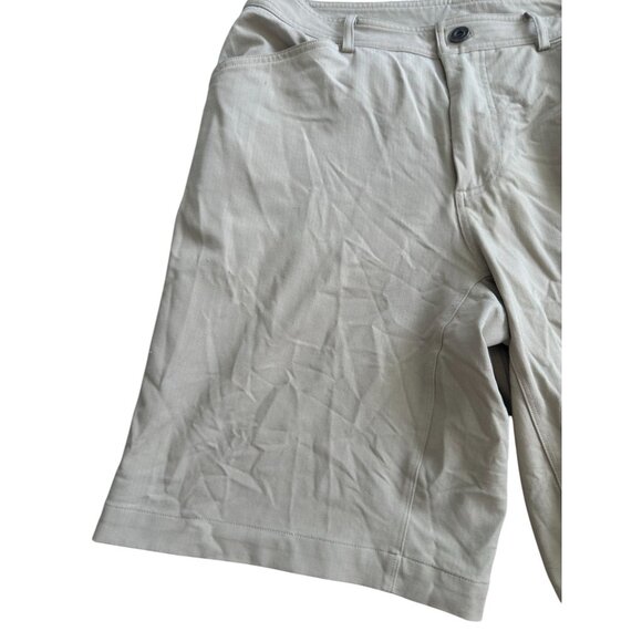 LULULEMON Men's Tan Casual Side Zip Shorts Size 34 - Picture 4 of 9